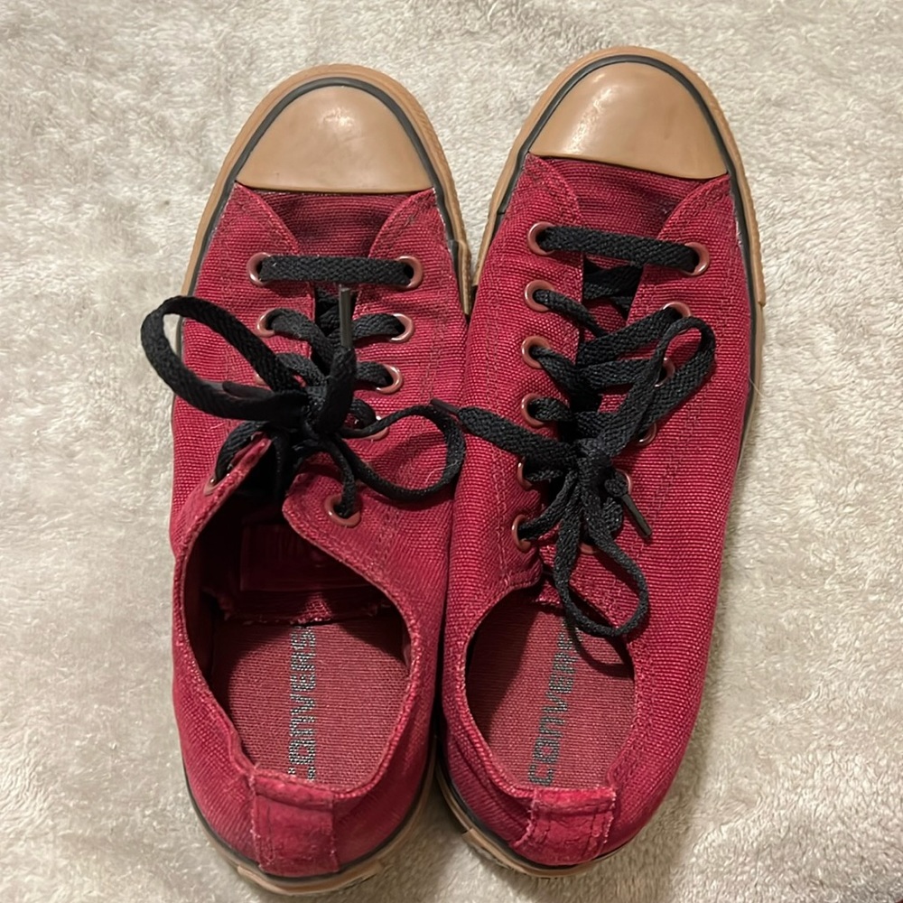 Converse Chuck Taylor Low Top Shoes